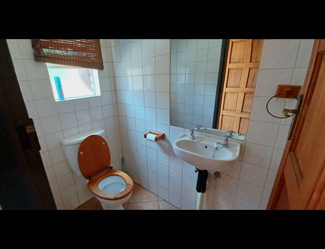 3 BEDROOM APARTMENT FOR SALE IN BIRCH ACRES